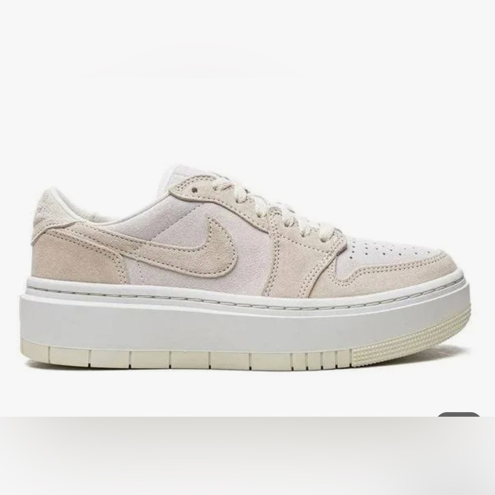 Jordan Women's Air 1 Elevate Platform Low